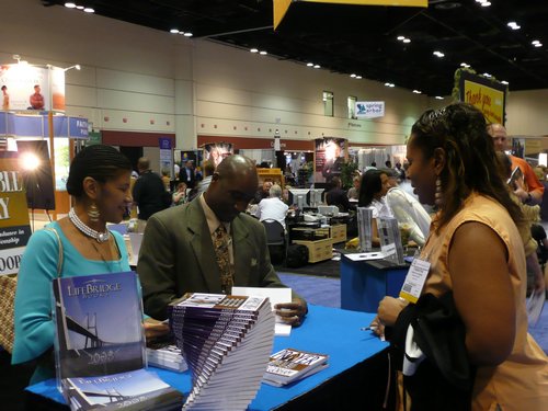 orlando book signing-july08 (24).jpg